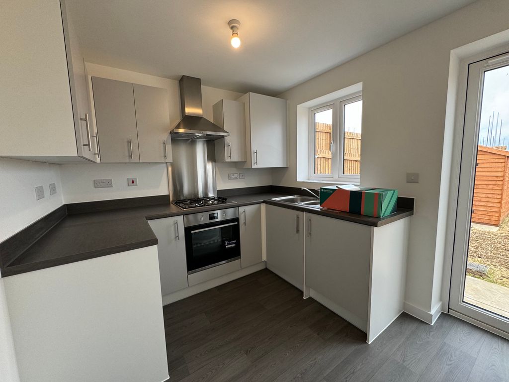 Property photo 3 of 9 Image