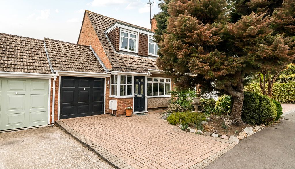 Property photo 1 of 18