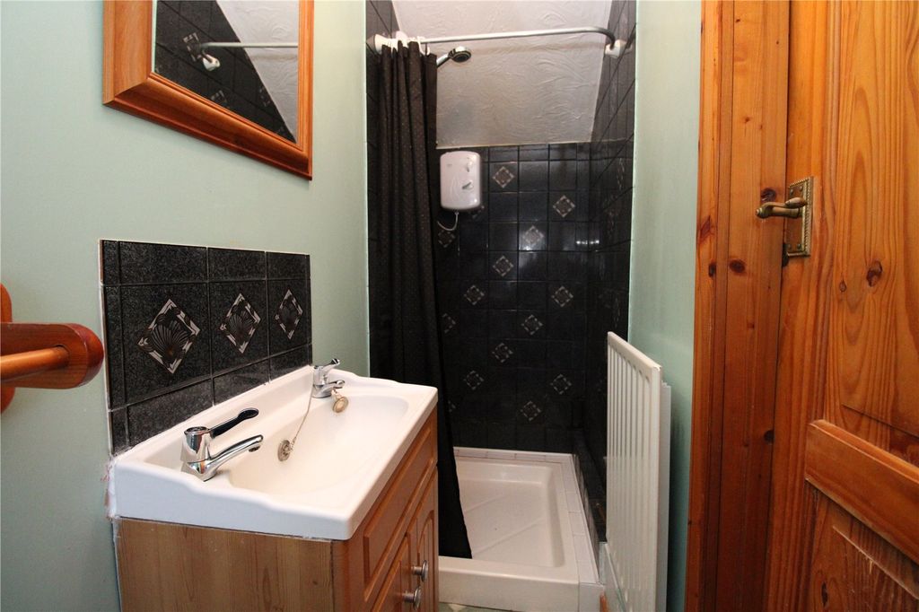 Property photo 3 of 6 Picture No. 03