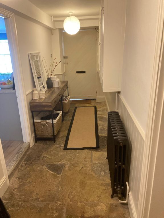 Property photo 2 of 12 78A Hallway 1