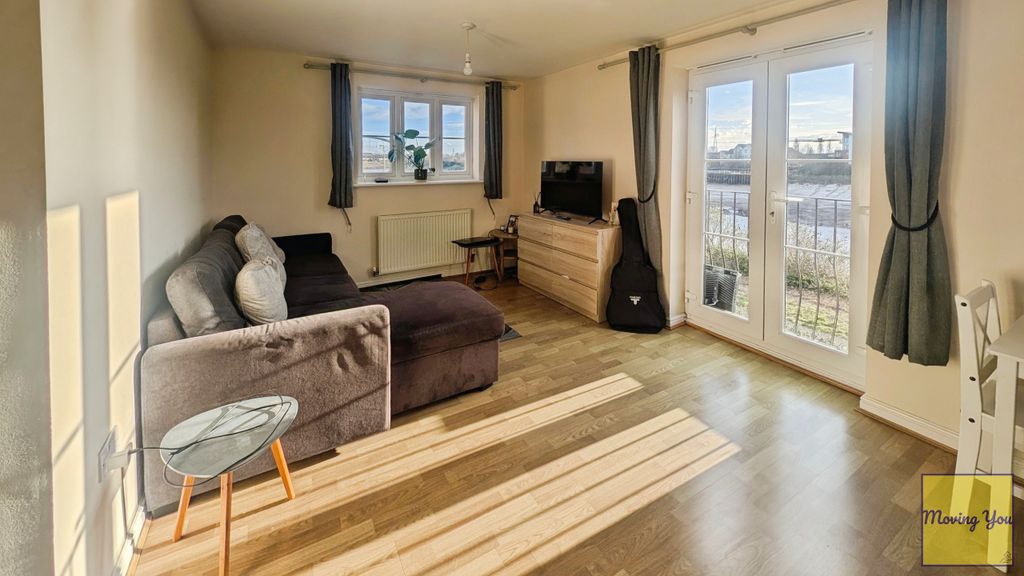 Property photo 2 of 10 Ffdbc7d7-34