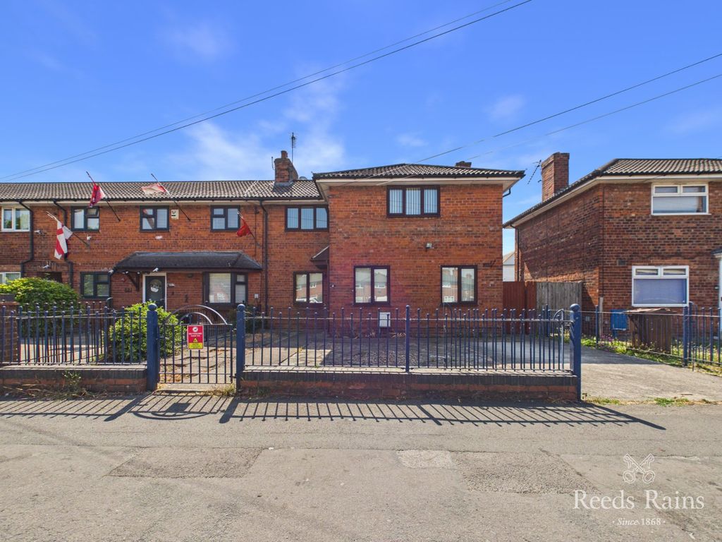 Property photo 1 of 24 External