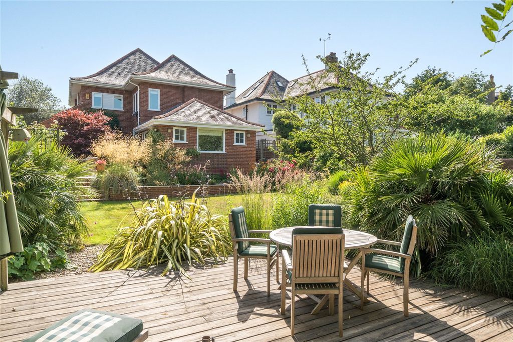 Property photo 3 of 26 Picture No. 35