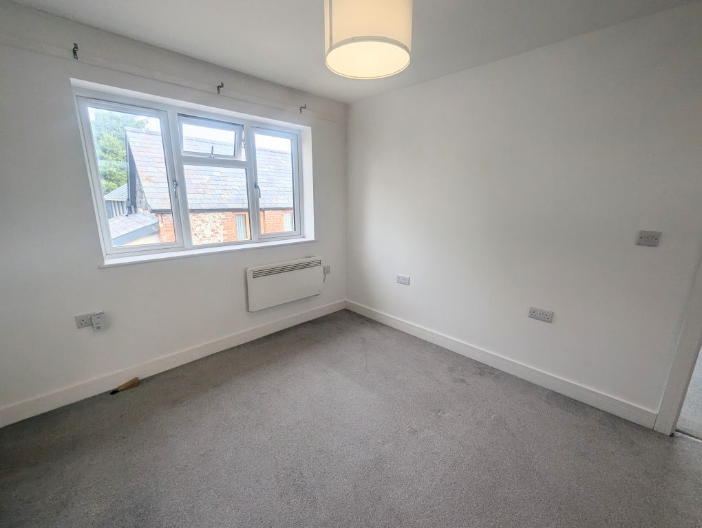 Property photo 2 of 6 Living Room