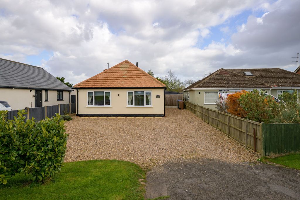 Property photo 1 of 27