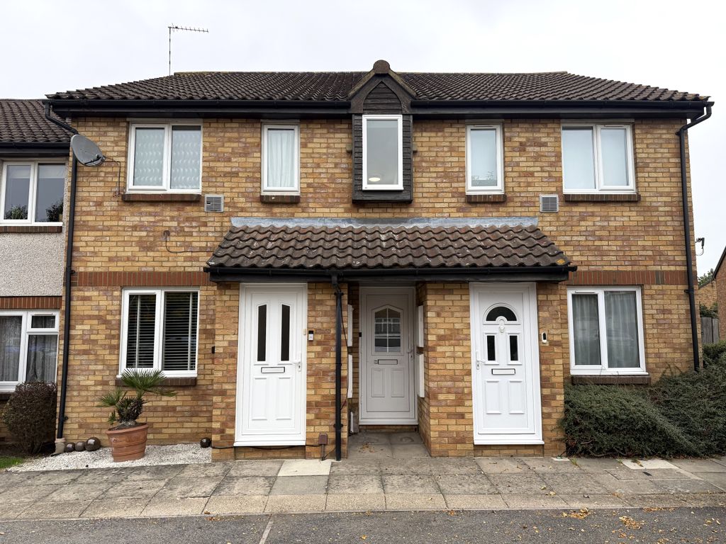 Property photo 1 of 7 General Front Aspect