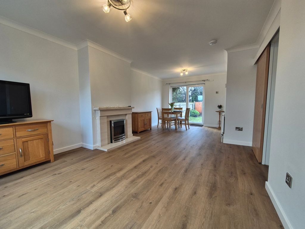 Property photo 3 of 19