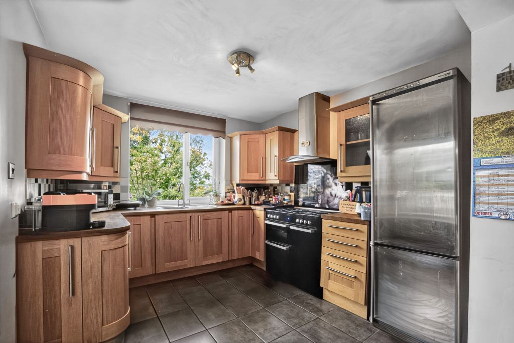 Property photo 1 of 25