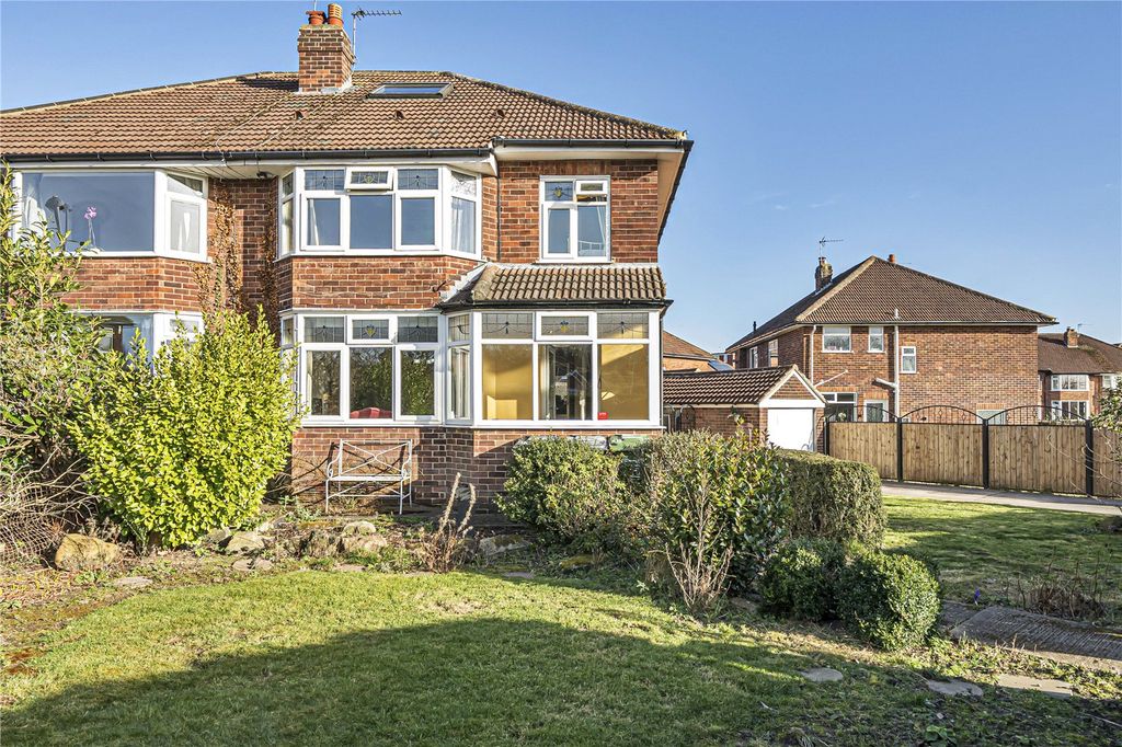 Property photo 1 of 24 Picture No. 43