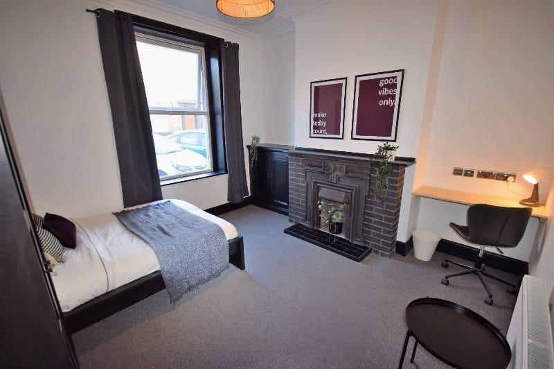 Property photo 1 of 5 Room 1.Jpg