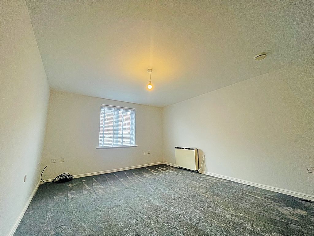 Property photo 2 of 9 Image