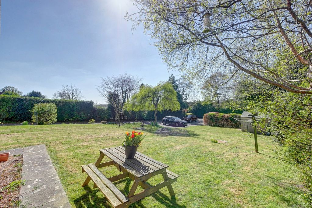 Additional image 11 of 2 bed flat for saleHailsham Road, Heathfield TN21