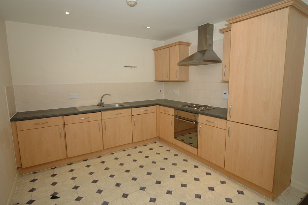 Property photo 2 of 11 Sitting Room/Kitchen