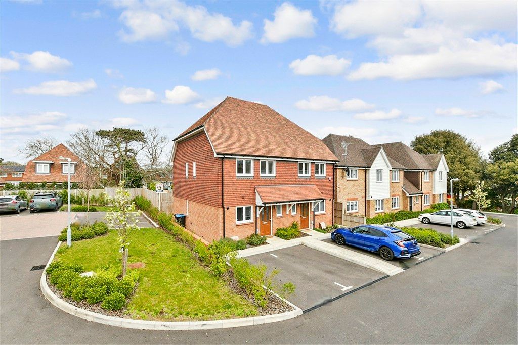 Property photo 1 of 14 Front...(Web)