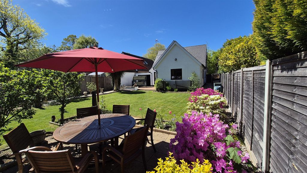 Additional image 21 of 4 bed detached house for saleThe Avenue, Crowthorne, Berkshire RG45