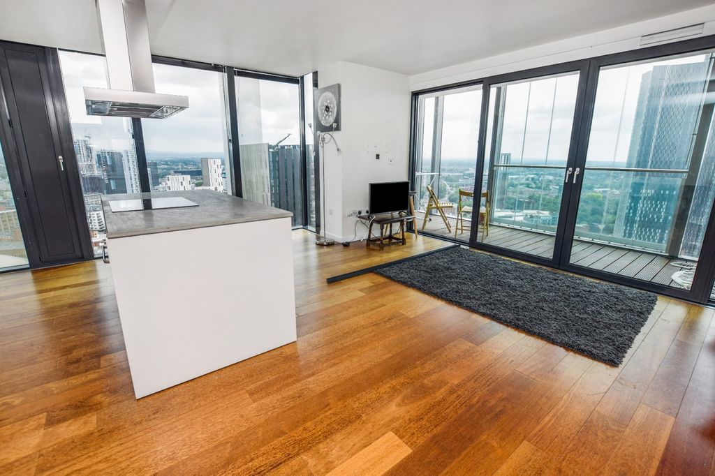 Property photo 2 of 13 Picture No. 02