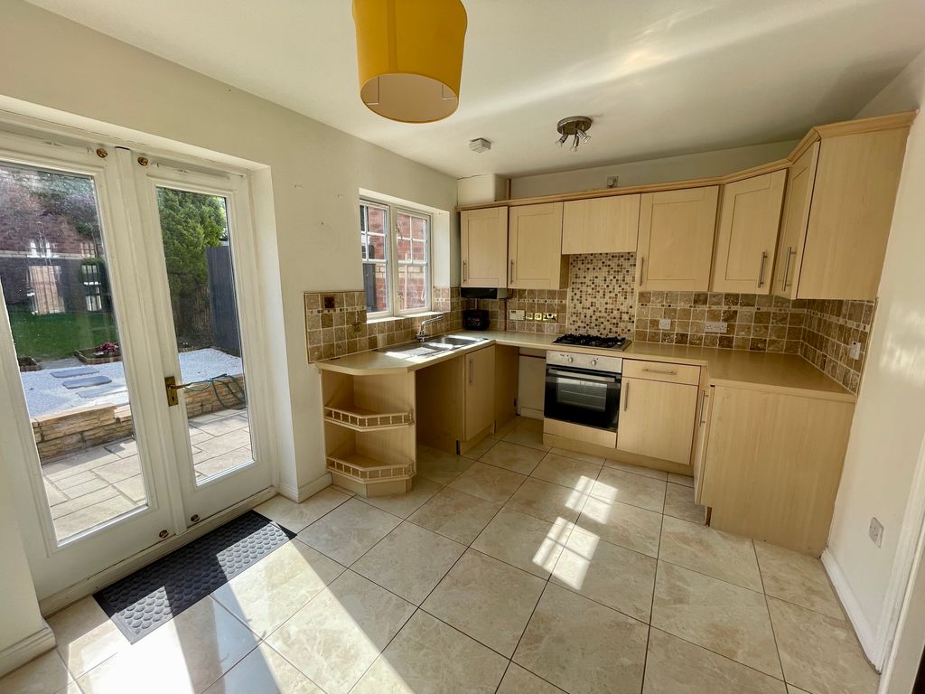 Property photo 3 of 7 Kitchen Kenfig Hill Cf33