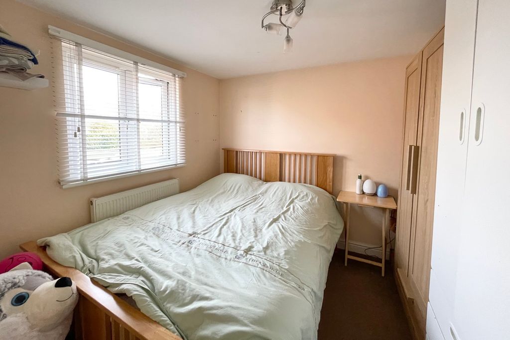 Additional image 21 of 5 bed detached house for saleWoodcot Gardens, Farnborough GU14
