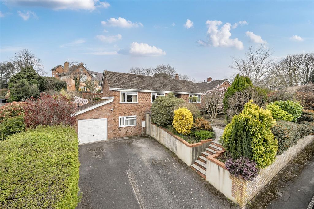 Property photo 1 of 20 1432496-17-69c15Bcd4520F.Jpg