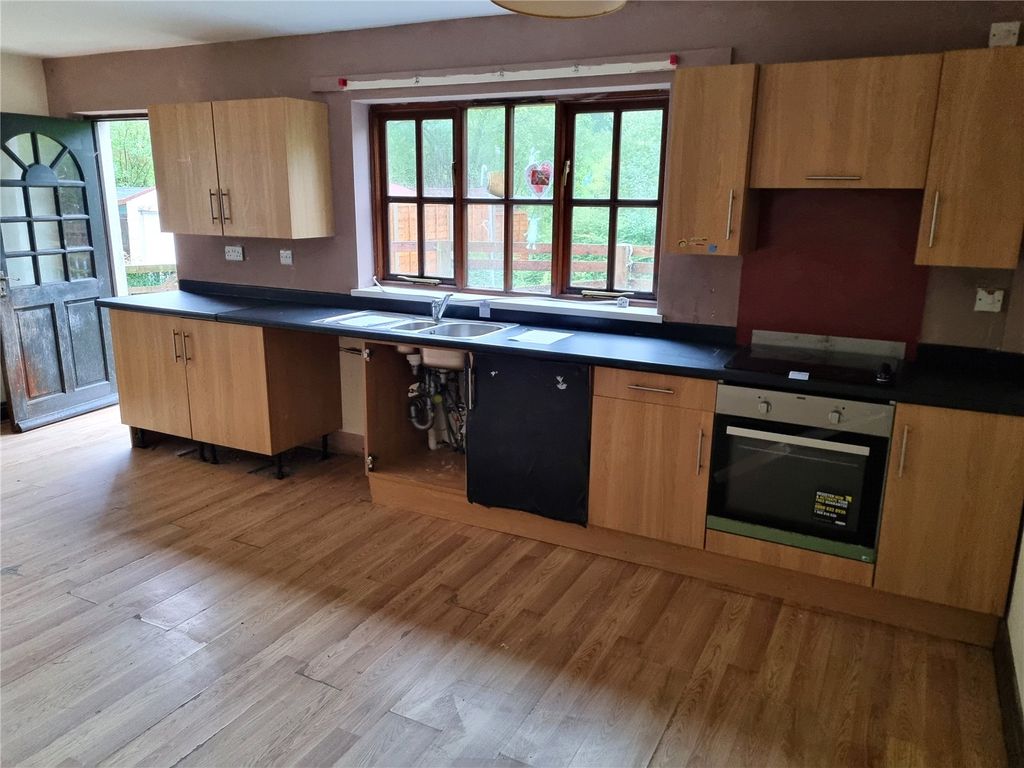 Property photo 2 of 9 Picture No. 07