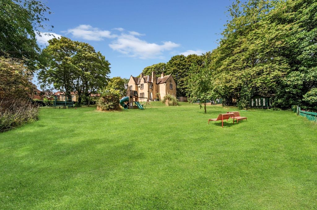 Property photo 3 of 24 The Grounds