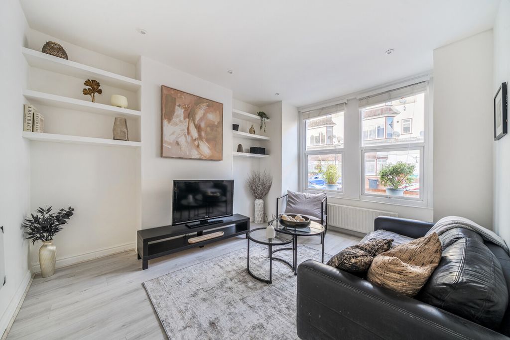 Property photo 1 of 10 1402610-1-696F9E7...