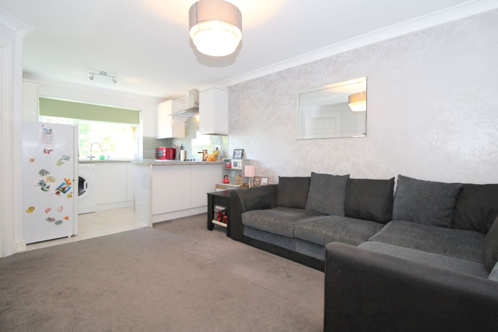 Property photo 2 of 6 Img_8049_3_Original