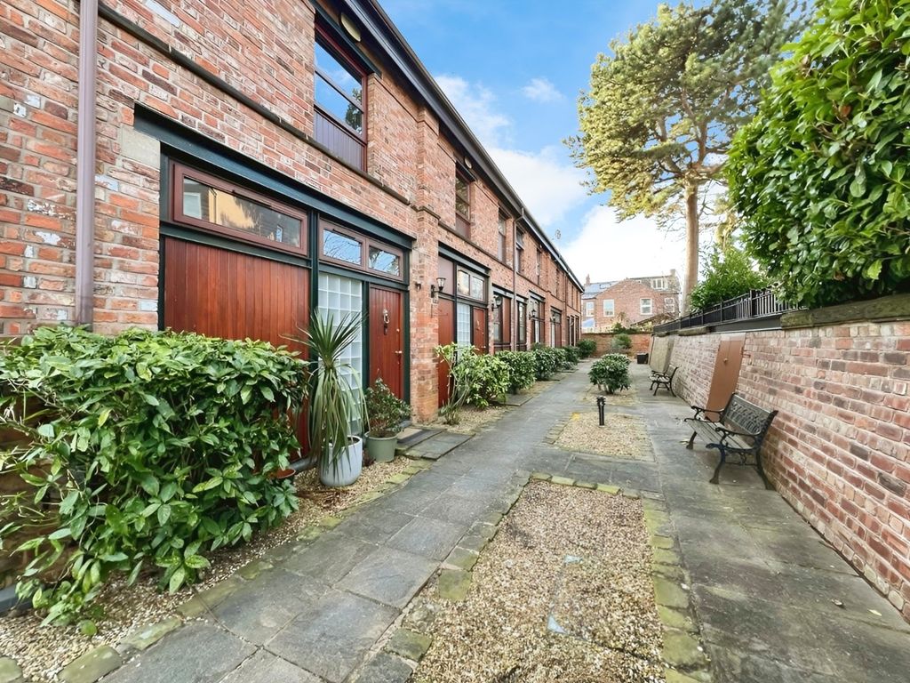 Property photo 1 of 13 Picture No. 27