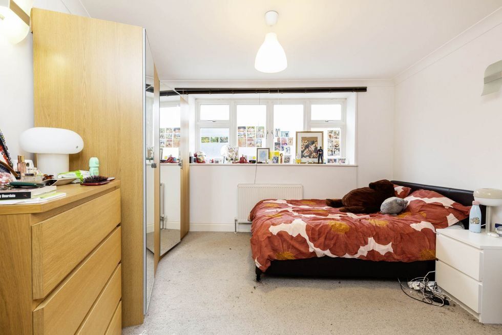 Property photo 3 of 4