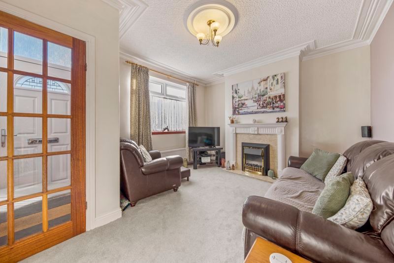 Property photo 2 of 27 Living Room