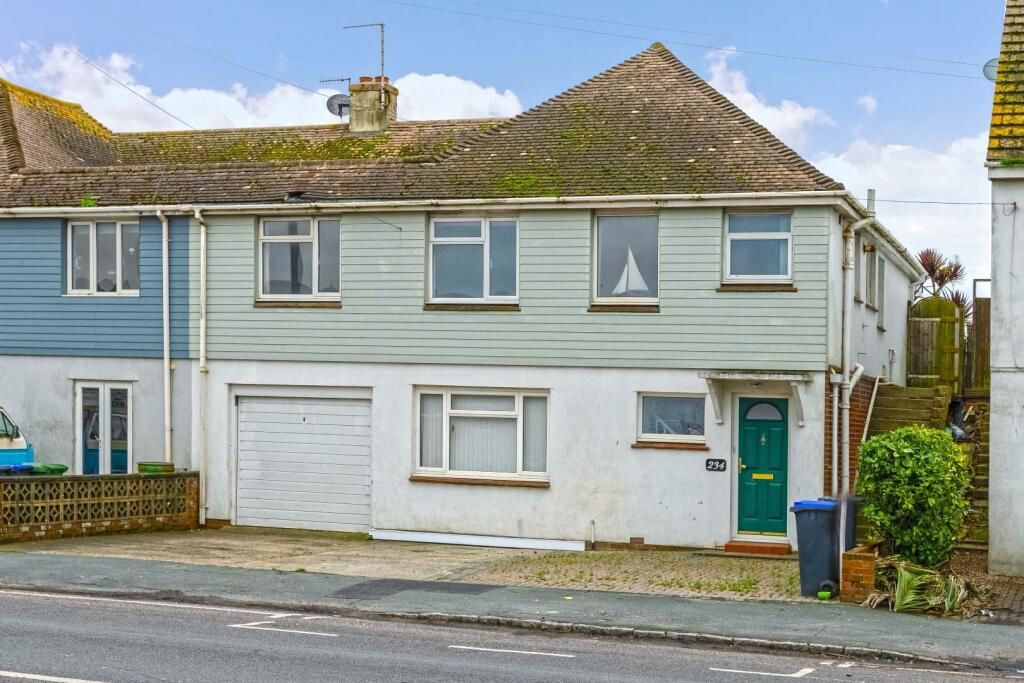 Property photo 2 of 20