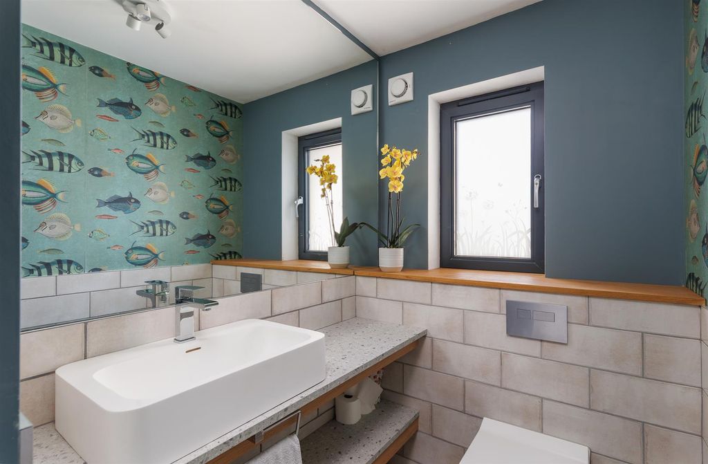 Additional image 15 of 5 bed chalet for saleWootton Bridge, Isle Of Wight PO33