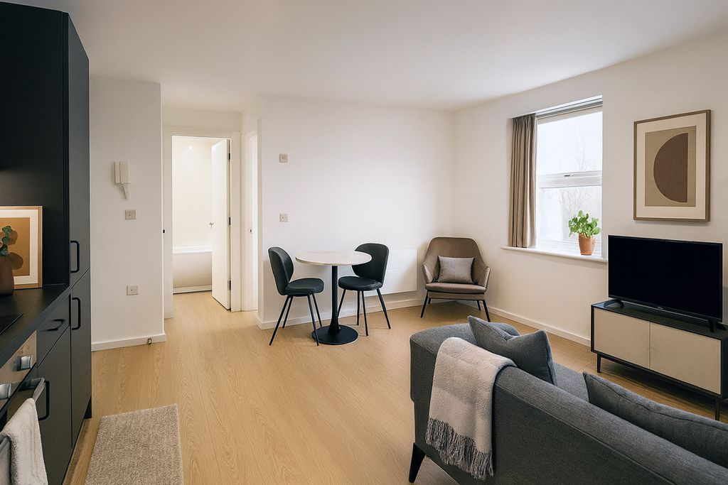 Property photo 1 of 7 1