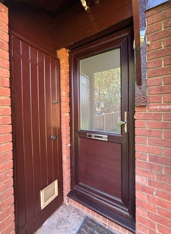 Property photo 2 of 11