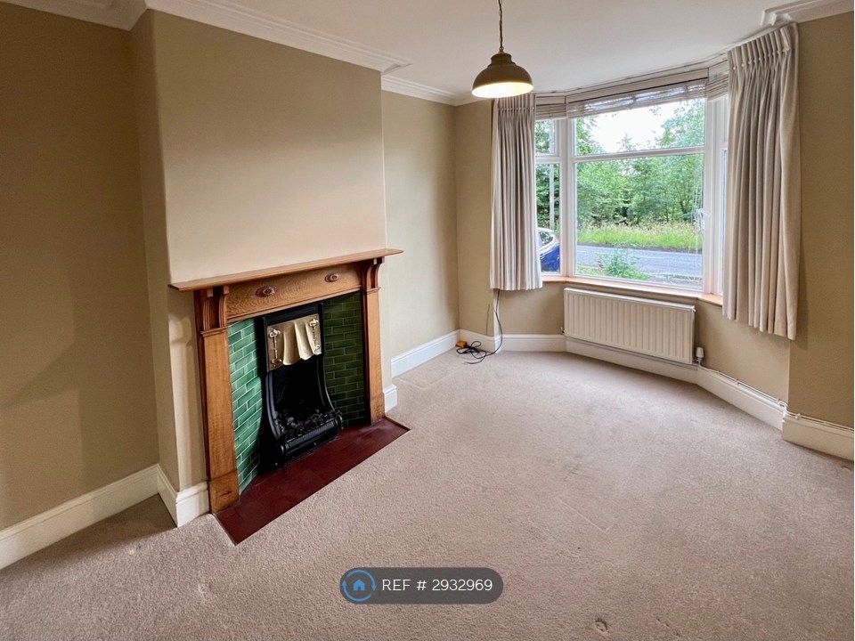 Property photo 2 of 17 Front Room With Bay Window