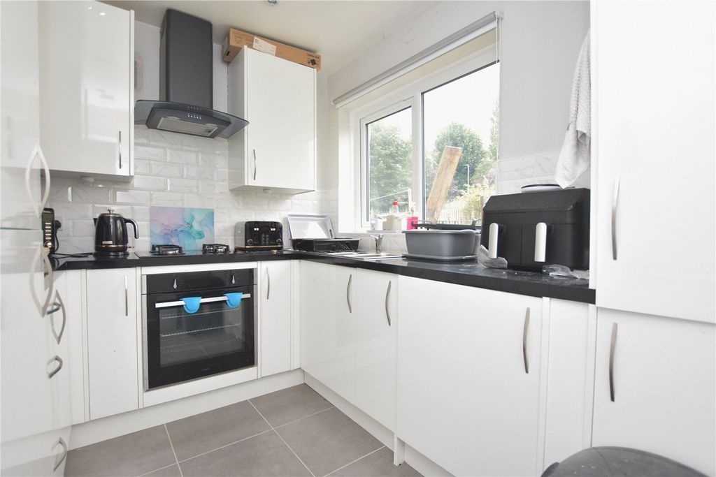 Property photo 3 of 14 Picture No. 08