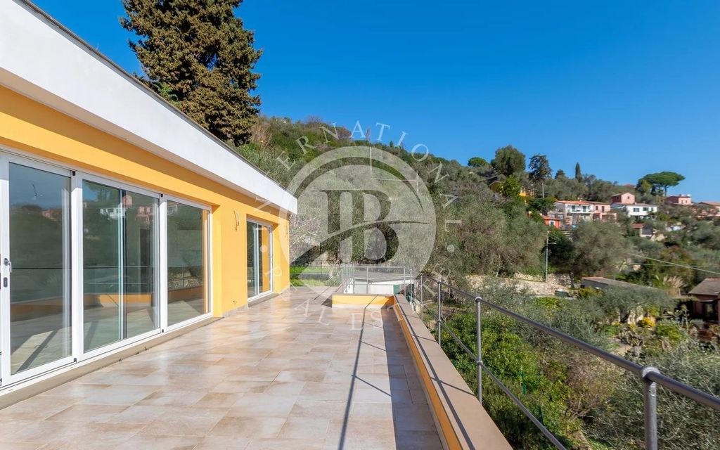 Property photo 3 of 24