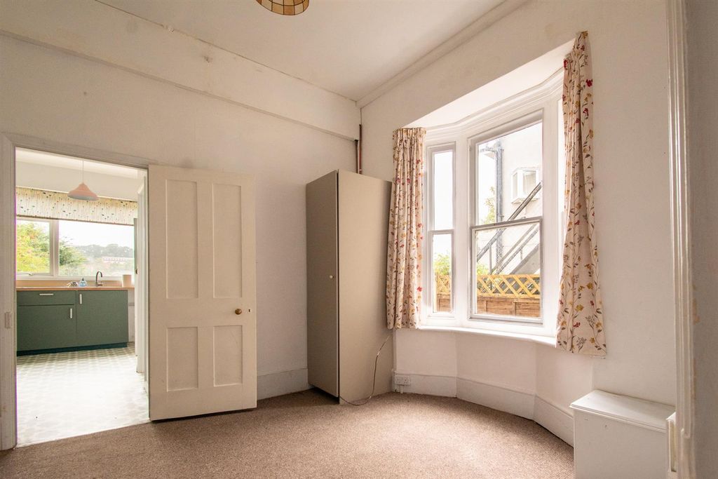 Property photo 3 of 15 Dining Room