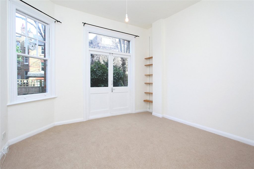 Property photo 3 of 10 Picture No. 03