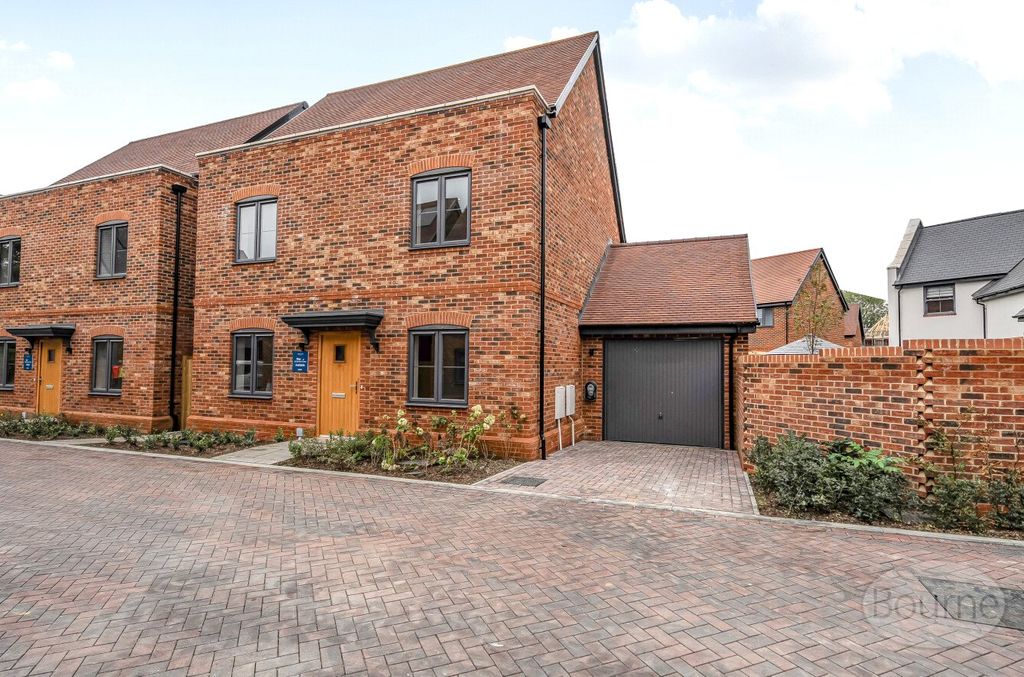 Property photo 1 of 24 Picture No. 25