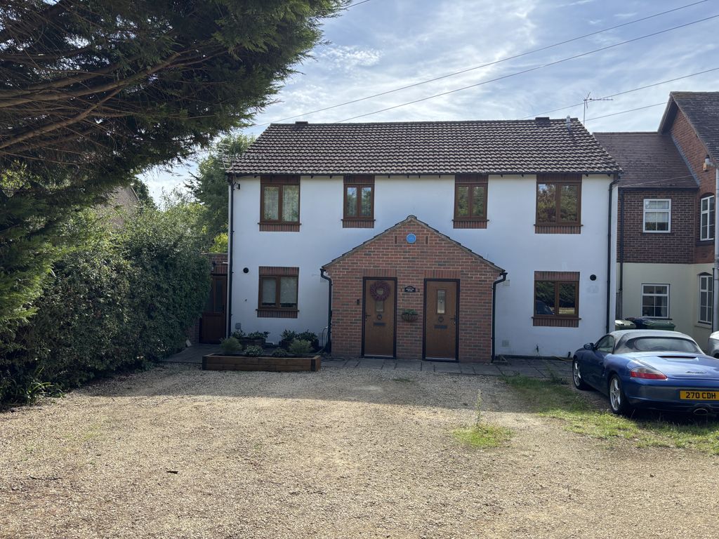 Property photo 1 of 23 3 Bedroom Semi Detached Cottage For Sale