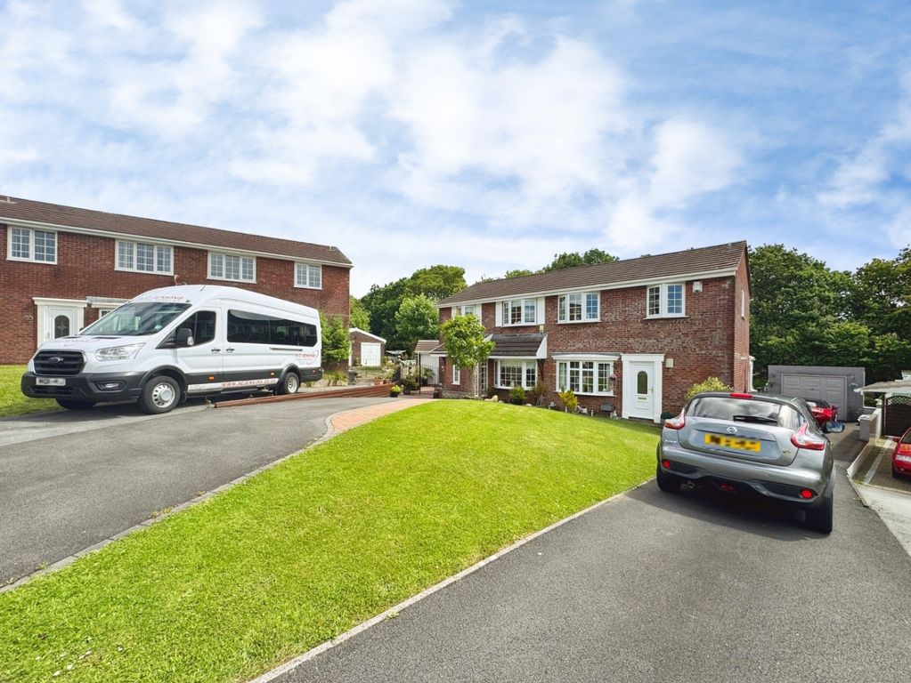 Property photo 2 of 42 5184143