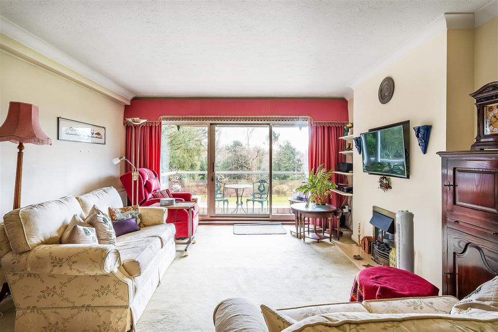 Property photo 2 of 25 Apartment-1-Stack-House-1.Jpg