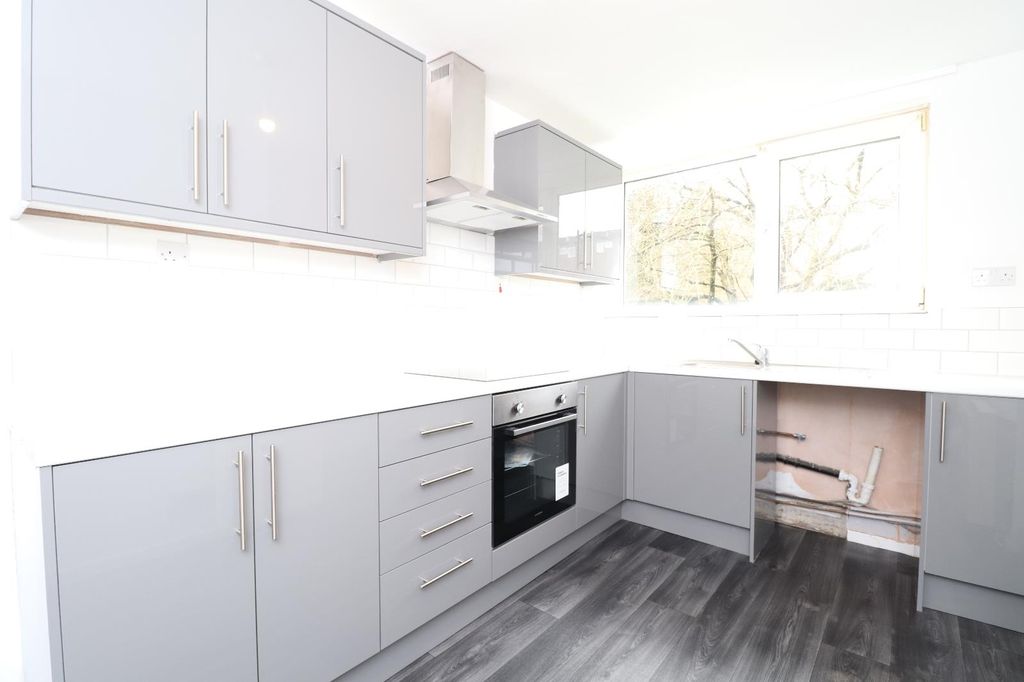 Property photo 3 of 12 0 General