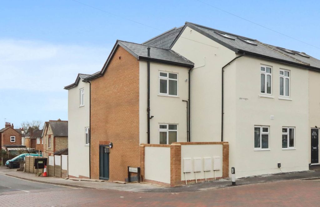 Property photo 1 of 1