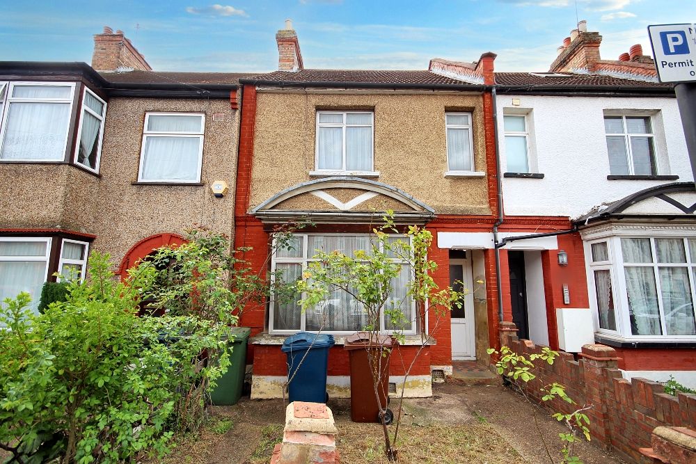 Property photo 2 of 20
