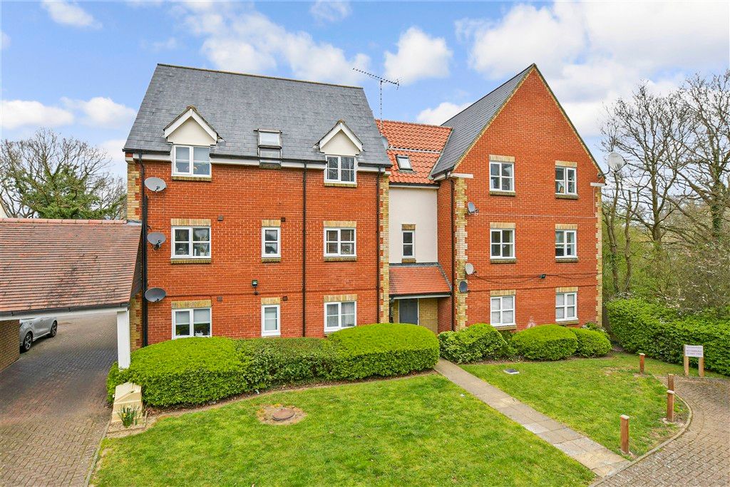 Property photo 1 of 8 External (Web)