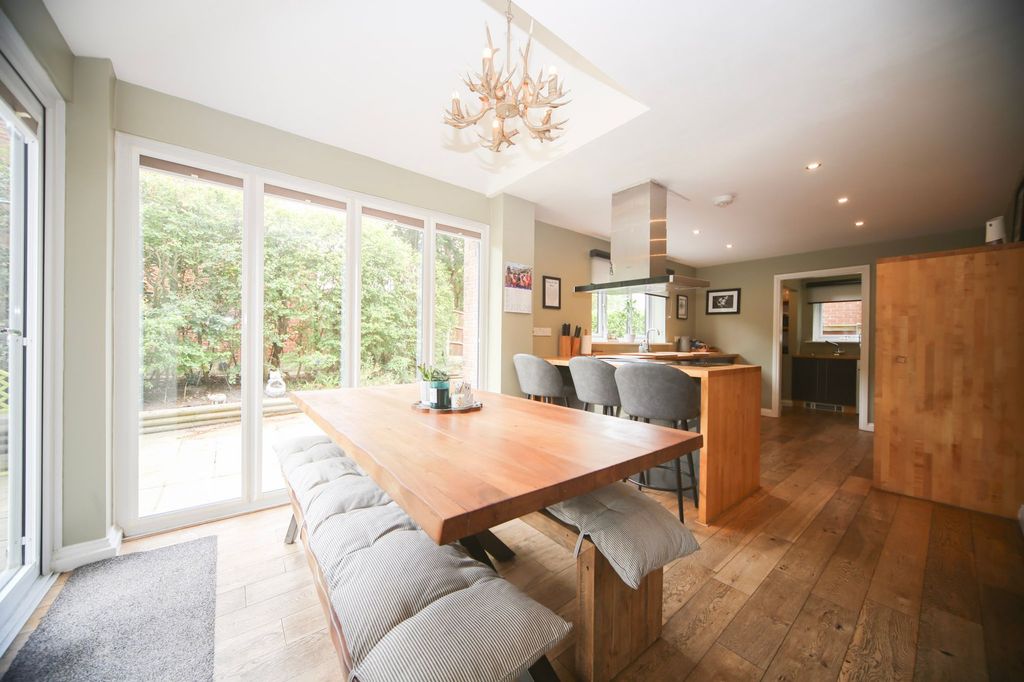 Property photo 3 of 39