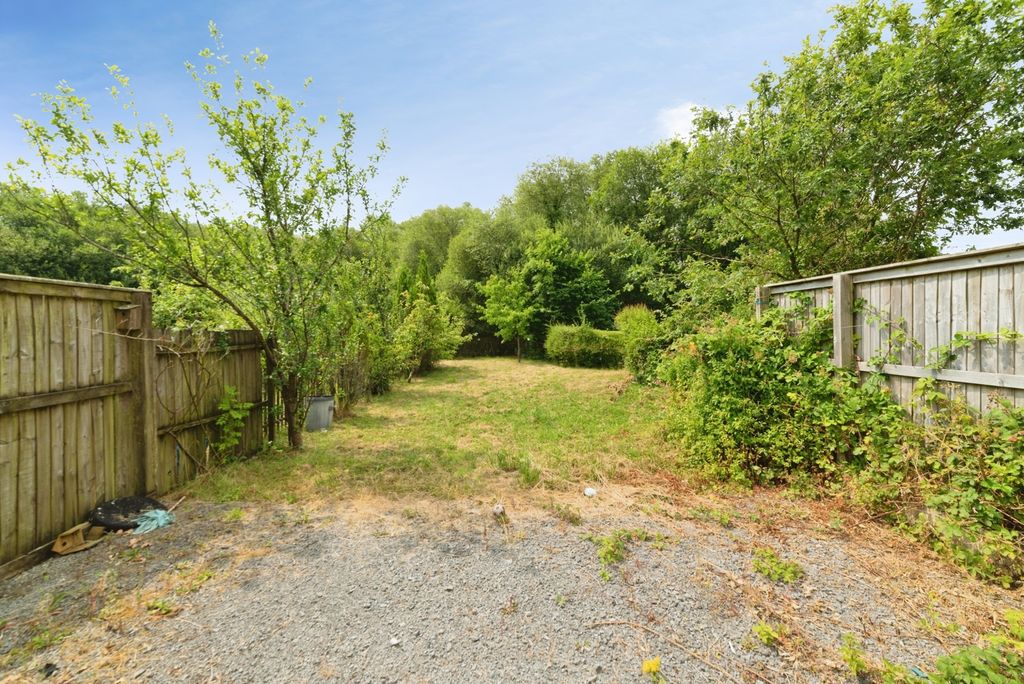 Property photo 3 of 19 Pbox-Img.Jpg