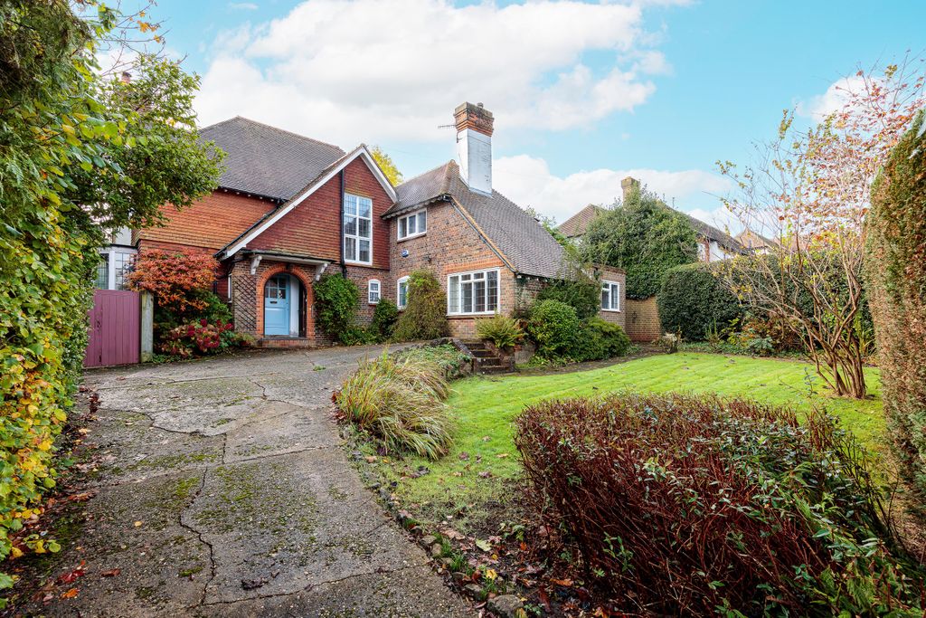 Property photo 2 of 21 Image